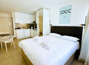 Modern studio near the CROISETTE